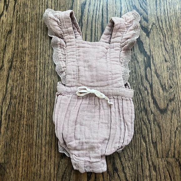 Jamie Kay Muslin Playsuit 0-3m - Picture 4 of 13